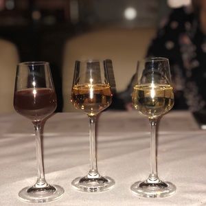 Meet your Posher, Mia